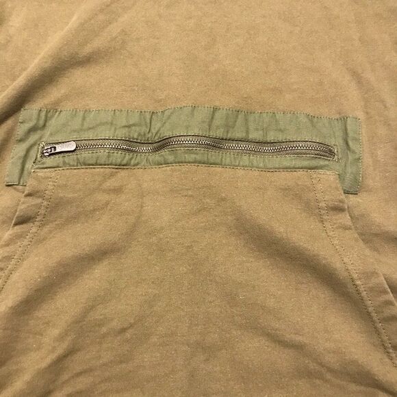 CSG women's short sleeve green/camo hoddie medium‎ - Picture 2 of 4